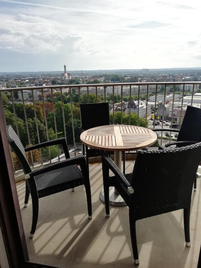 Hotelturm Apartment Augsburg Bagian luar foto